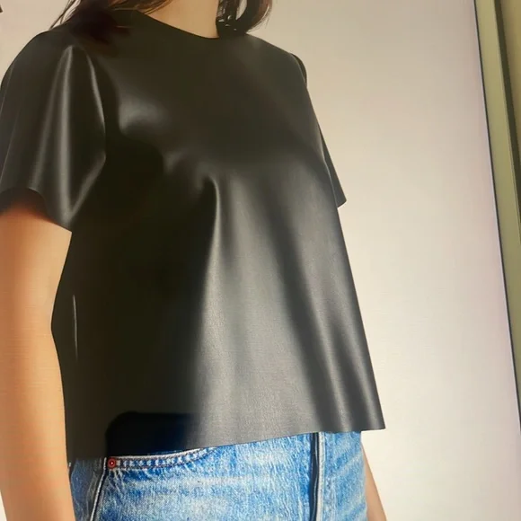 NWT STEVE MADDEN FAUX LEATHER NAVY TOP - Picture 3 of 9